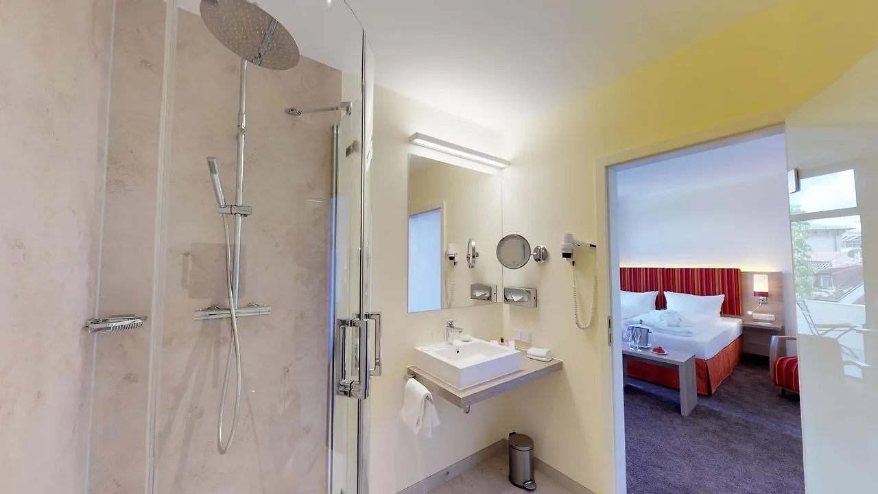 Hotel Goldene Traube Coburg 4*,