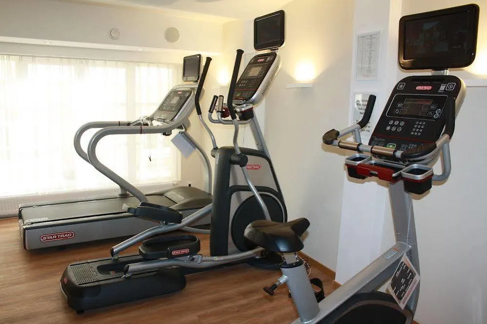 Dormero Hotel Coburg 4*,