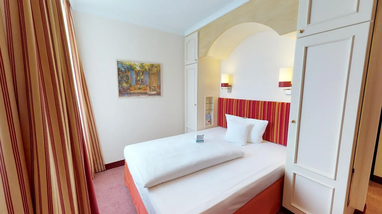 Dormero Hotel Coburg 4*,  Germania